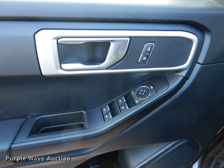 image for item DH8907 2021 Ford Explorer Police Interceptor  SUV