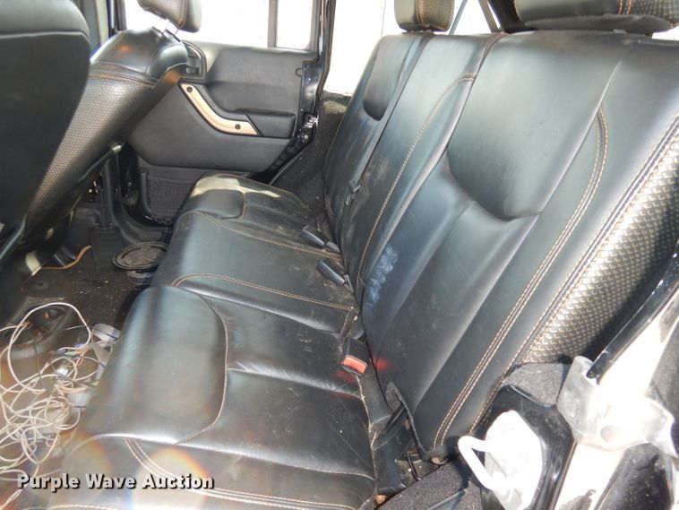 image for item DH8910 2014 Jeep Wrangler  SUV