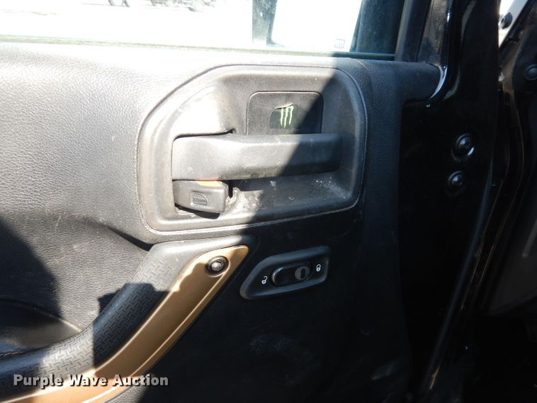 image for item DH8910 2014 Jeep Wrangler  SUV