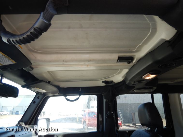 image for item DH8910 2014 Jeep Wrangler  SUV