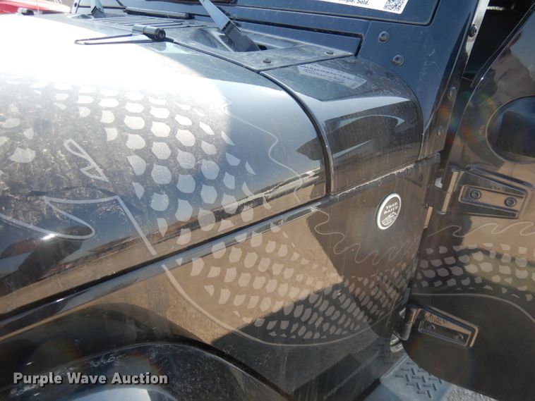 image for item DH8910 2014 Jeep Wrangler  SUV