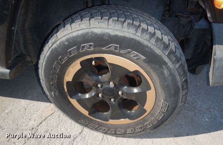 image for item DH8910 2014 Jeep Wrangler  SUV