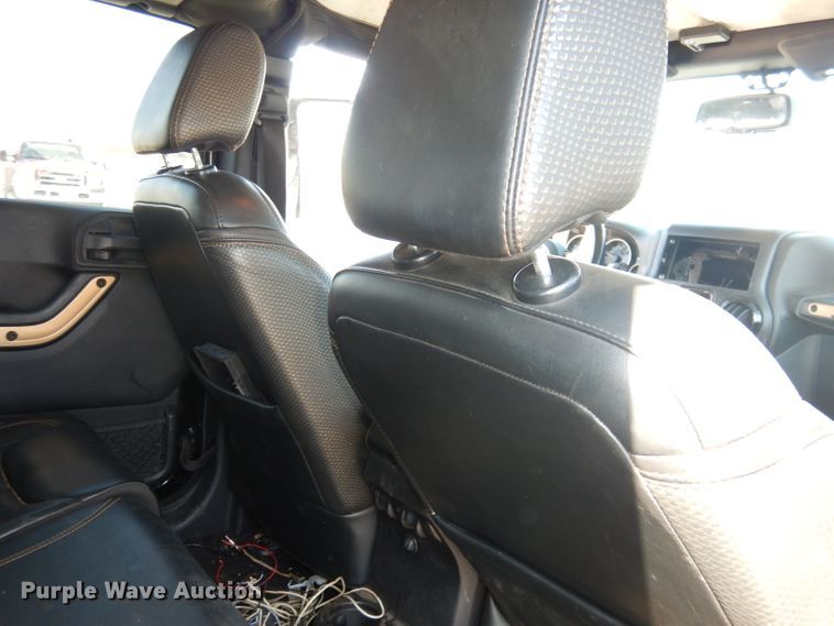 image for item DH8910 2014 Jeep Wrangler  SUV