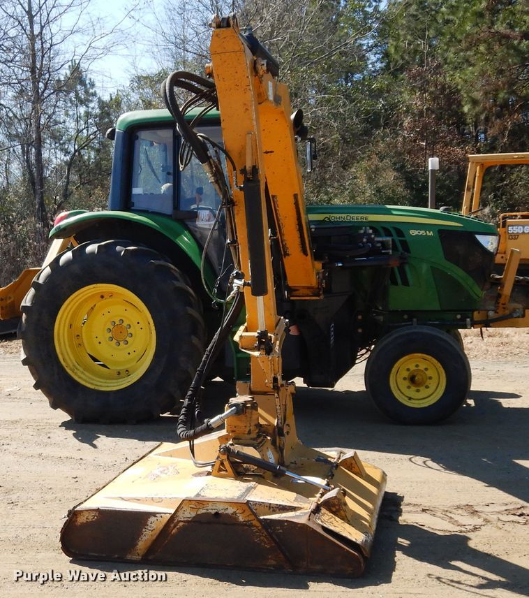 image for item DI8678 2013 John Deere 6105M  tractor