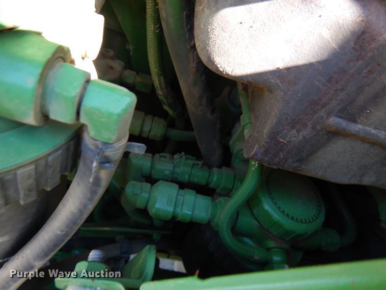 image for item DI8678 2013 John Deere 6105M  tractor