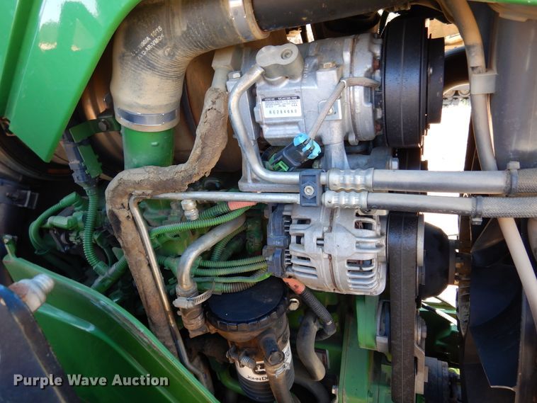 image for item DI8678 2013 John Deere 6105M  tractor