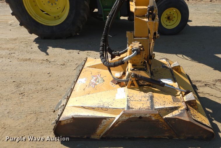 image for item DI8678 2013 John Deere 6105M  tractor