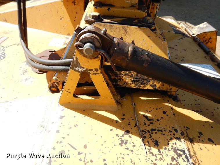 image for item DI8678 2013 John Deere 6105M  tractor