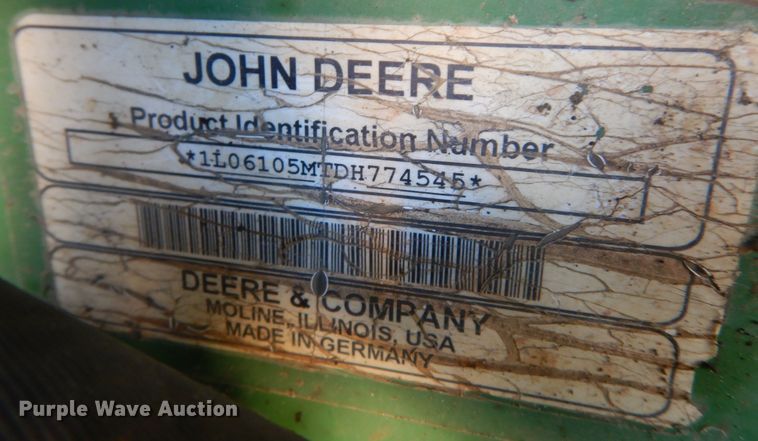image for item DI8678 2013 John Deere 6105M  tractor