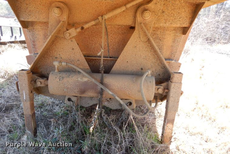 image for item DI8679 1998 CPS  bottom dump trailer