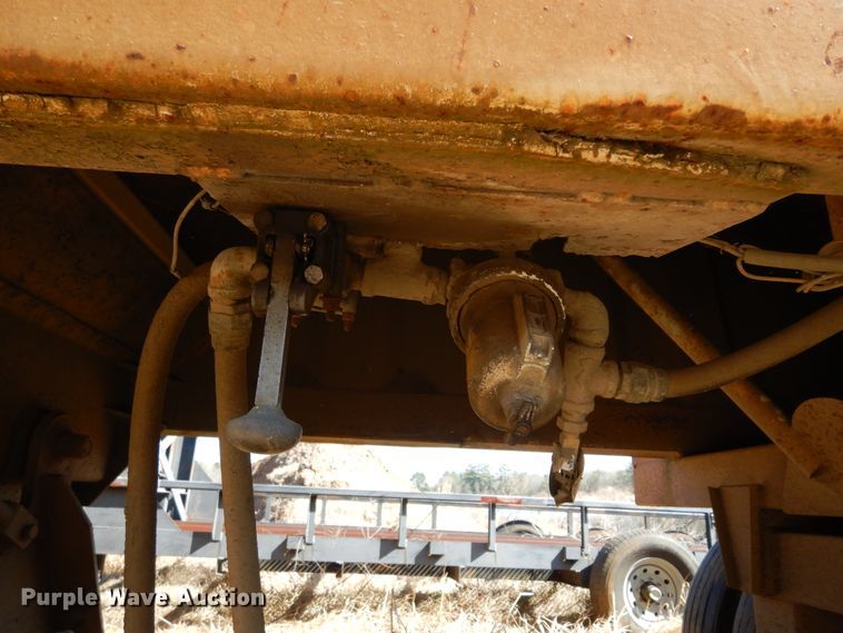 image for item DI8679 1998 CPS  bottom dump trailer