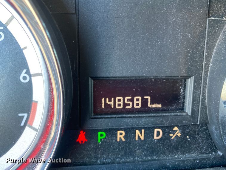 image for item DJ7585 2017 Dodge Grand Caravan  van