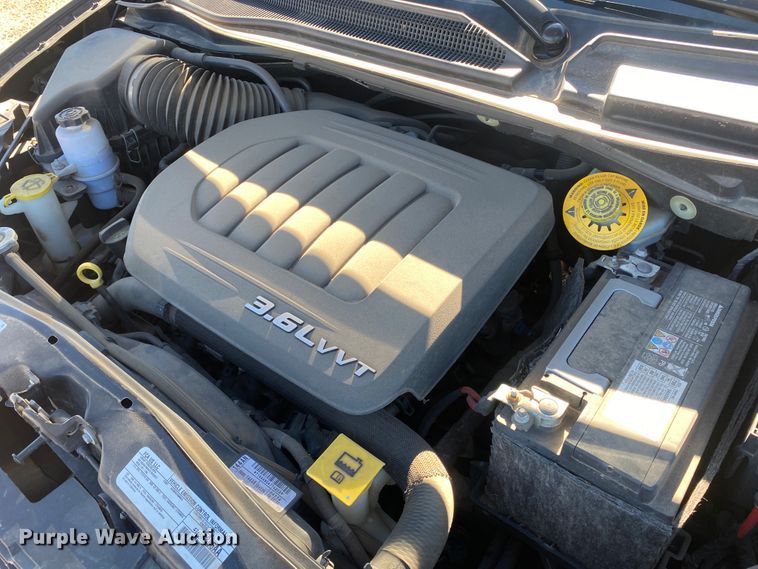 image for item DJ7585 2017 Dodge Grand Caravan  van