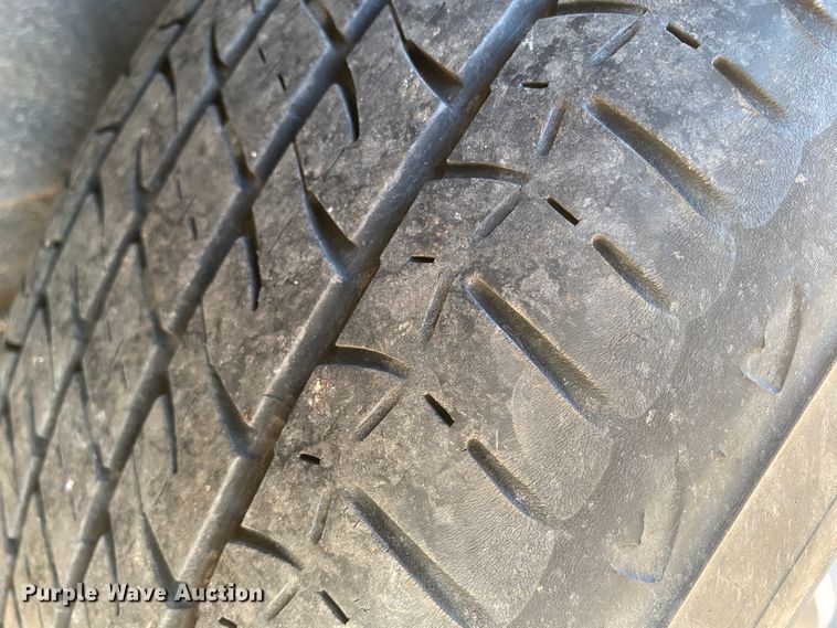 image for item DJ7586 2017 Dodge Grand Caravan  van