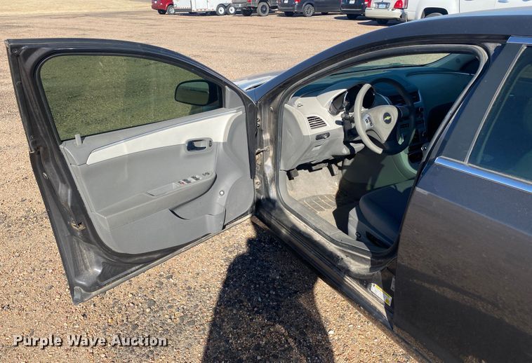 image for item DJ7587 2010 Chevrolet Malibu