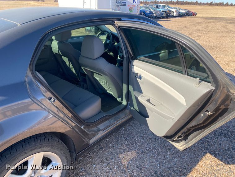 image for item DJ7587 2010 Chevrolet Malibu