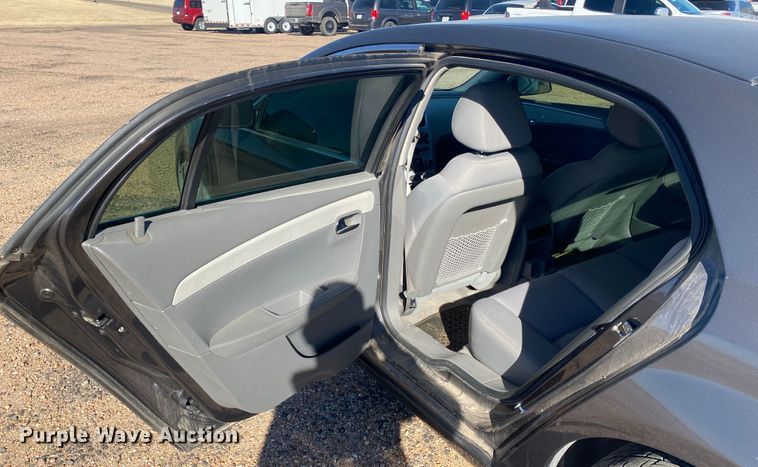 image for item DJ7587 2010 Chevrolet Malibu