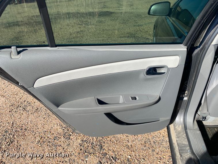 image for item DJ7587 2010 Chevrolet Malibu