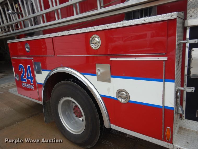 image for item DK4318 1987 Pierce  pumper fire truck