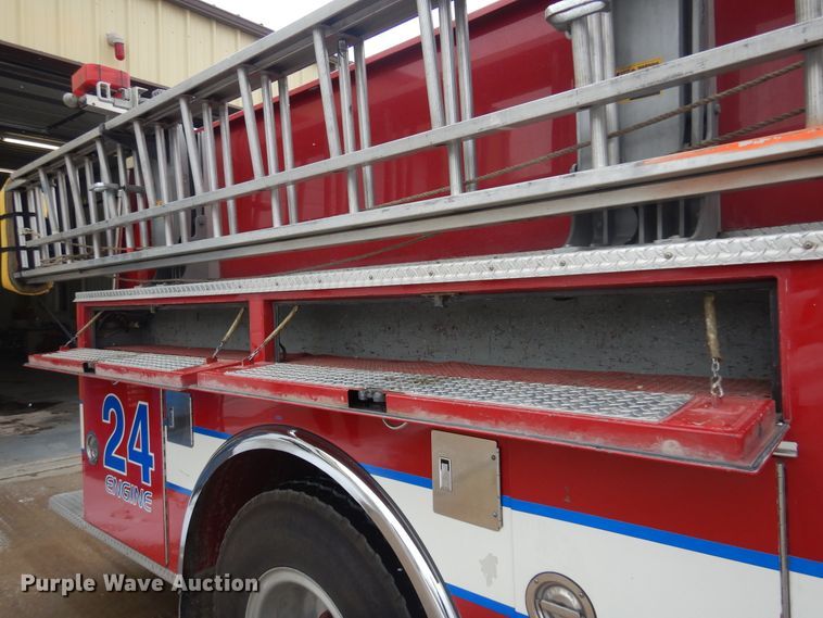 image for item DK4318 1987 Pierce  pumper fire truck