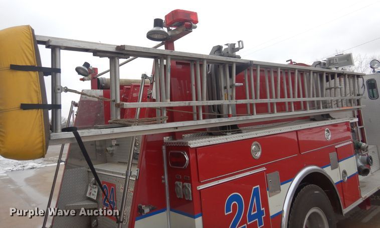 image for item DK4318 1987 Pierce  pumper fire truck