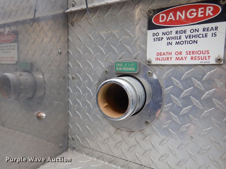 image for item DK4318 1987 Pierce  pumper fire truck