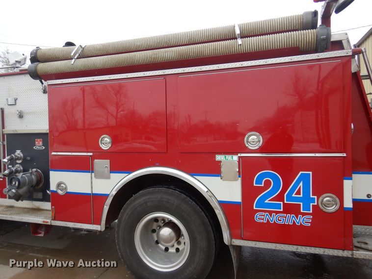 image for item DK4318 1987 Pierce  pumper fire truck