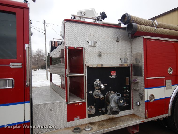 image for item DK4318 1987 Pierce  pumper fire truck