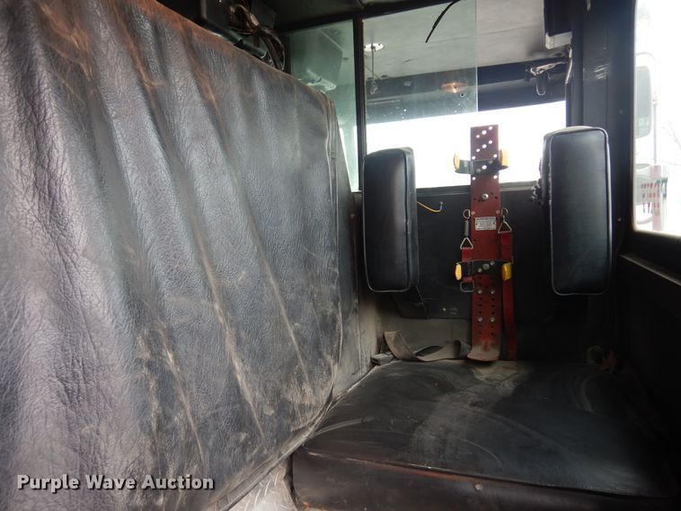 image for item DK4318 1987 Pierce  pumper fire truck