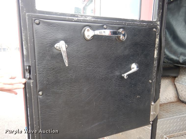 image for item DK4318 1987 Pierce  pumper fire truck