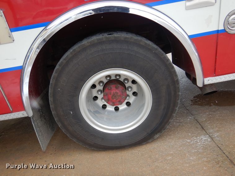 image for item DK4318 1987 Pierce  pumper fire truck