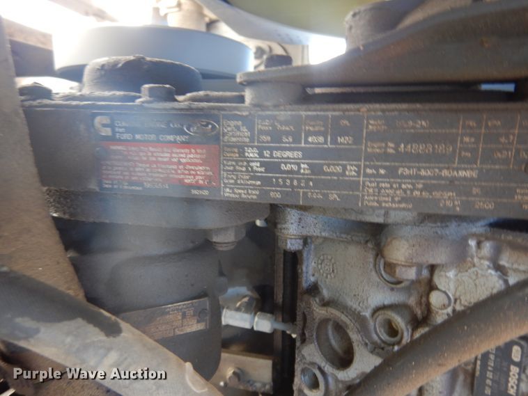 image for item DM5376 1994 Ford F700  bucket truck