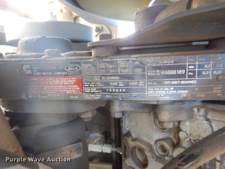 image for item DM5376 1994 Ford F700  bucket truck