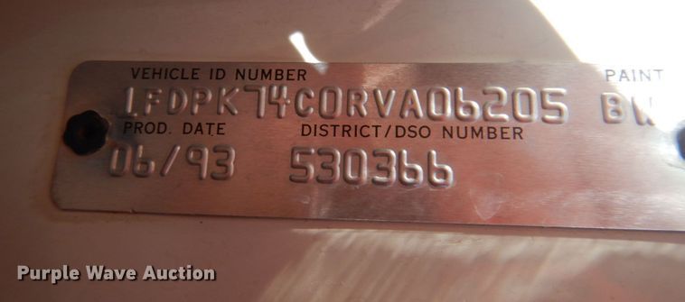 image for item DM5376 1994 Ford F700  bucket truck