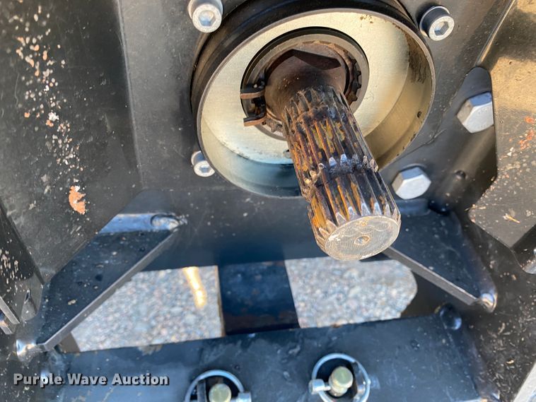 image for item DM8333 2018 Case IH Maxxum 125  MFWD tractor