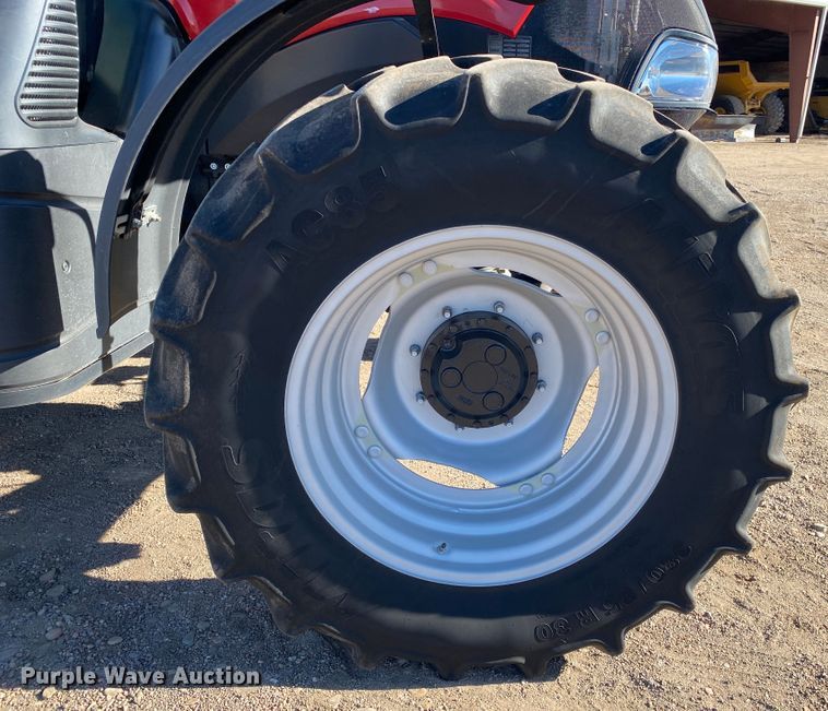 image for item DM8333 2018 Case IH Maxxum 125  MFWD tractor