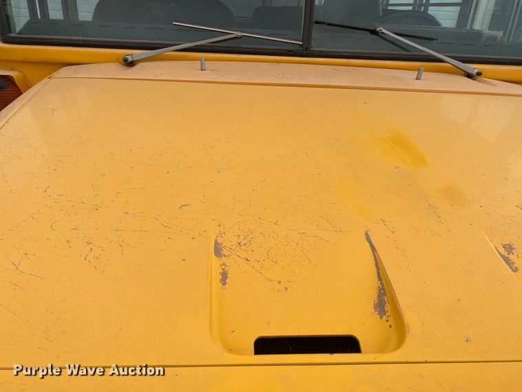 image for item DM8366 1995 Chevrolet Blue Bird  school bus