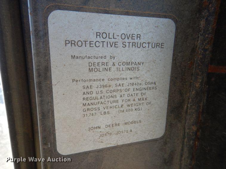 image for item DN1329 1981 John Deere 570A  motor grader