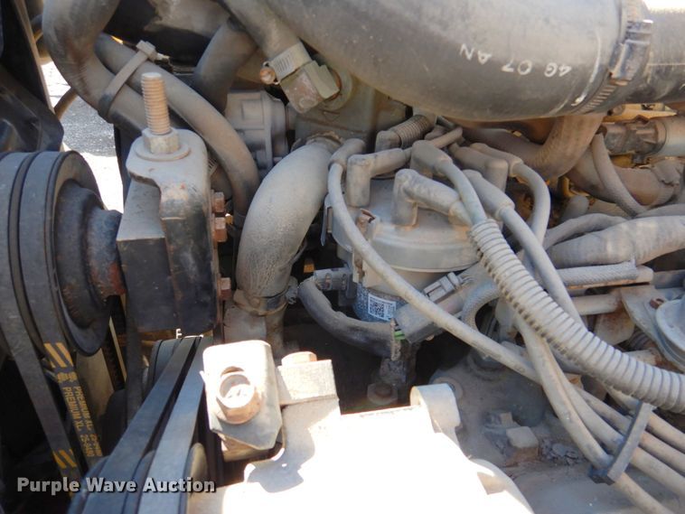 image for item DN1330 1995 Ford F700  water truck