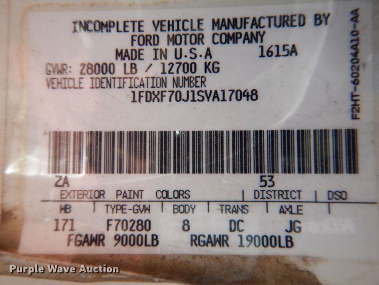 image for item DN1330 1995 Ford F700  water truck