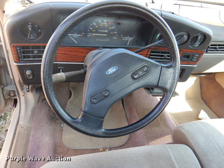 image for item DN1345 1988 Ford Taurus