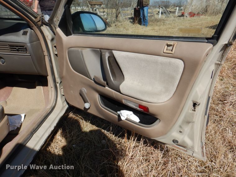 image for item DN1345 1988 Ford Taurus