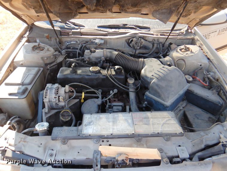 image for item DN1345 1988 Ford Taurus