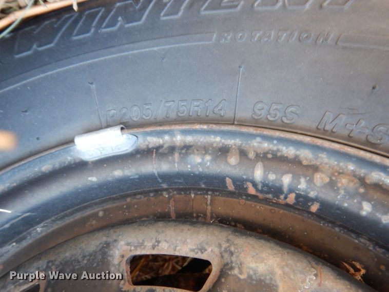 image for item DN1345 1988 Ford Taurus