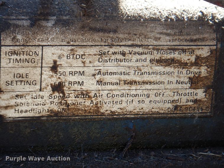 image for item DN1347 1971 Ford F600  flatbed truck