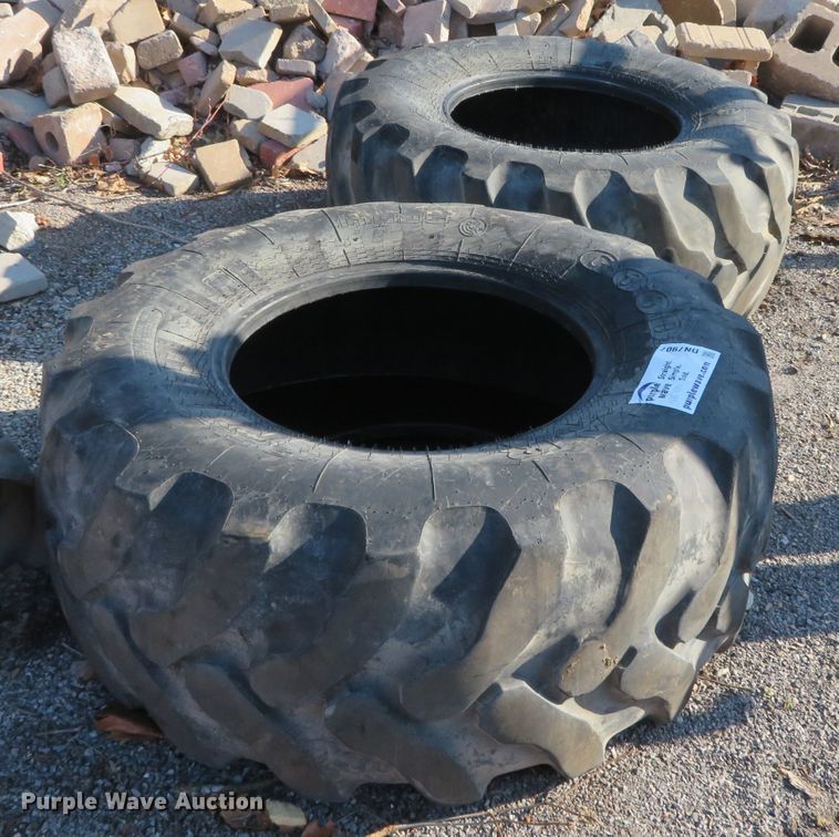 image for item DN7907 (2) Goodyear 19.5L-24 tires