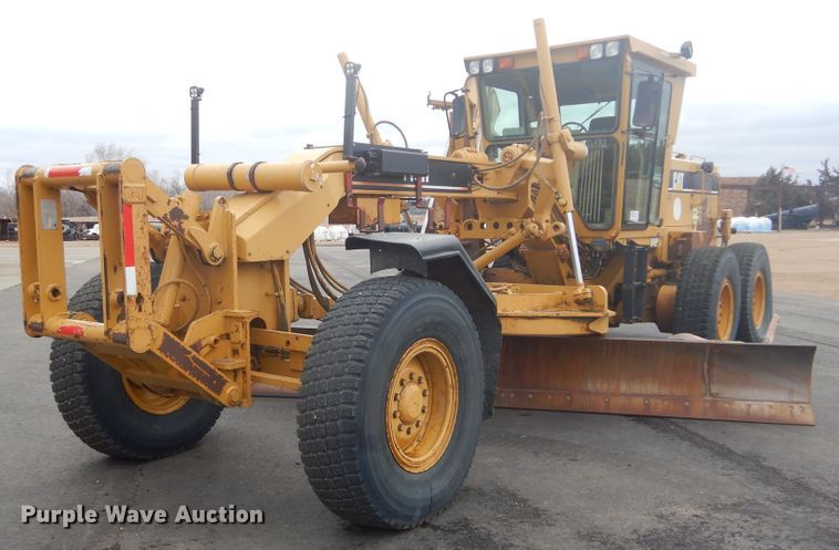 image for item DP3667 2003 Caterpillar 140H  motor grader