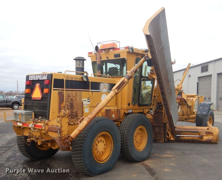 image for item DP3667 2003 Caterpillar 140H  motor grader