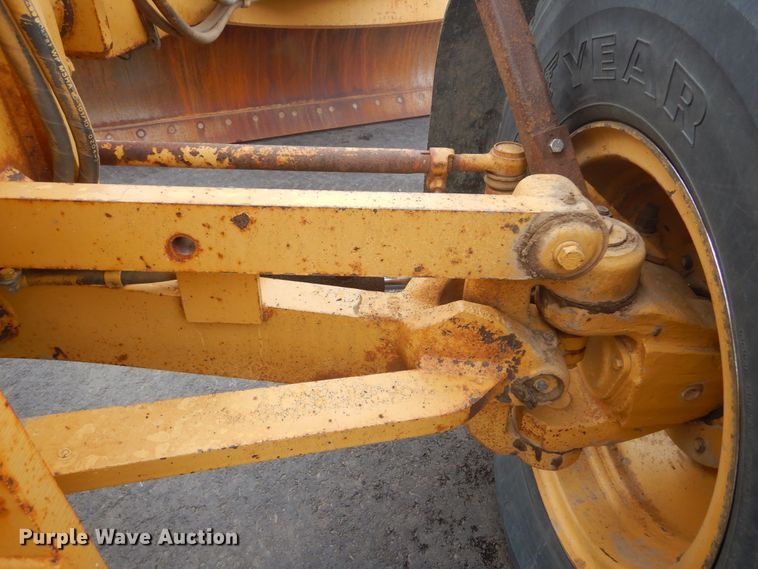 image for item DP3667 2003 Caterpillar 140H  motor grader