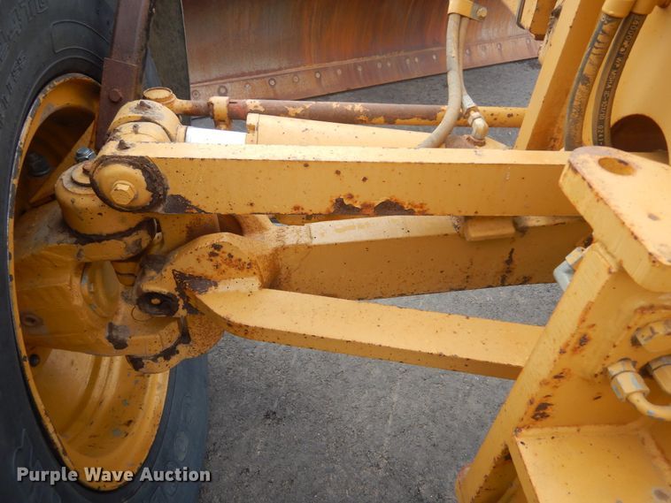 image for item DP3667 2003 Caterpillar 140H  motor grader